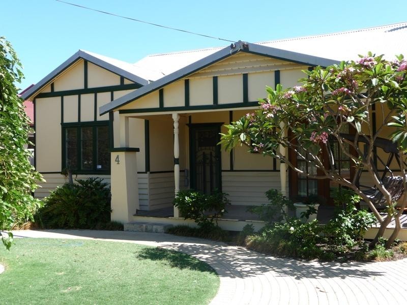 4 Grant Street, Geraldton WA 6530