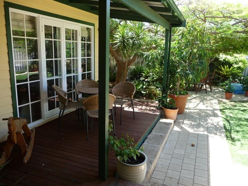 4 Grant Street, Geraldton WA 6530