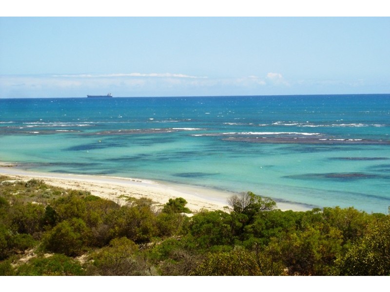 123 Whitehill Road, Drummond Cove WA 6532