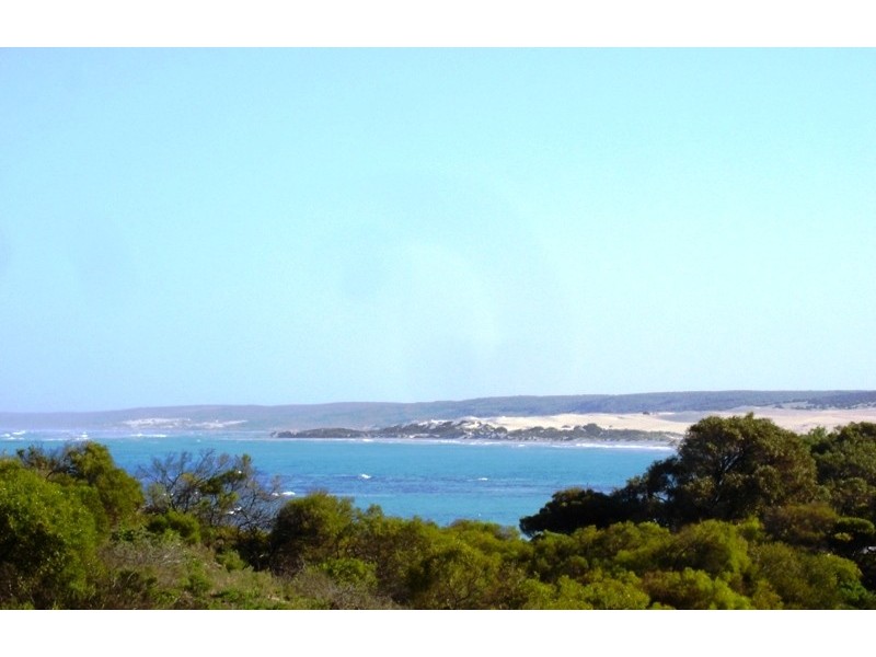 123 Whitehill Road, Drummond Cove WA 6532