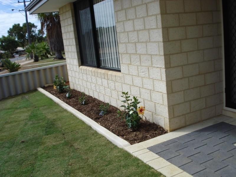 A/2 Lawley Street, Geraldton WA 6530