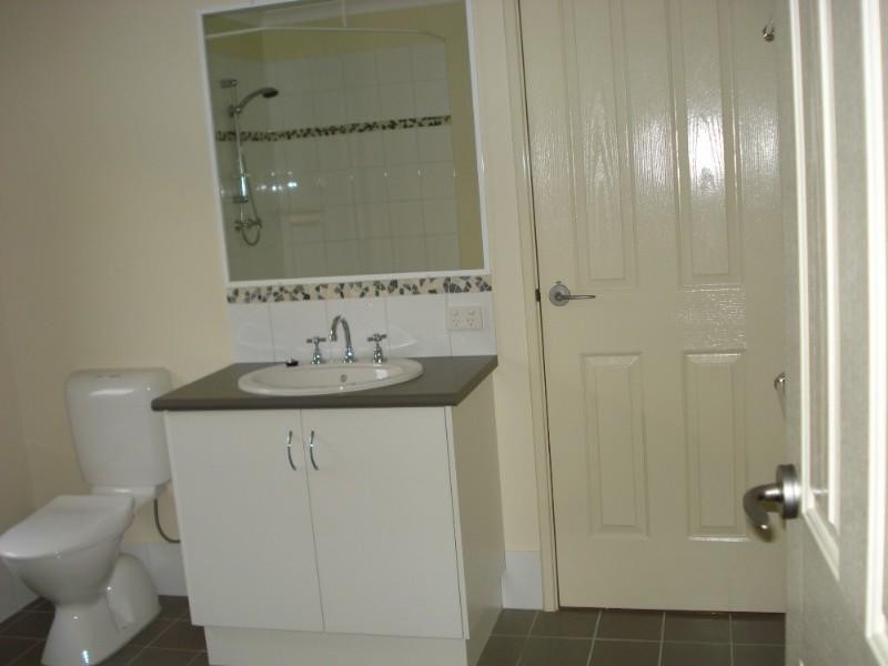 B/2 Lawley Street, Geraldton WA 6530