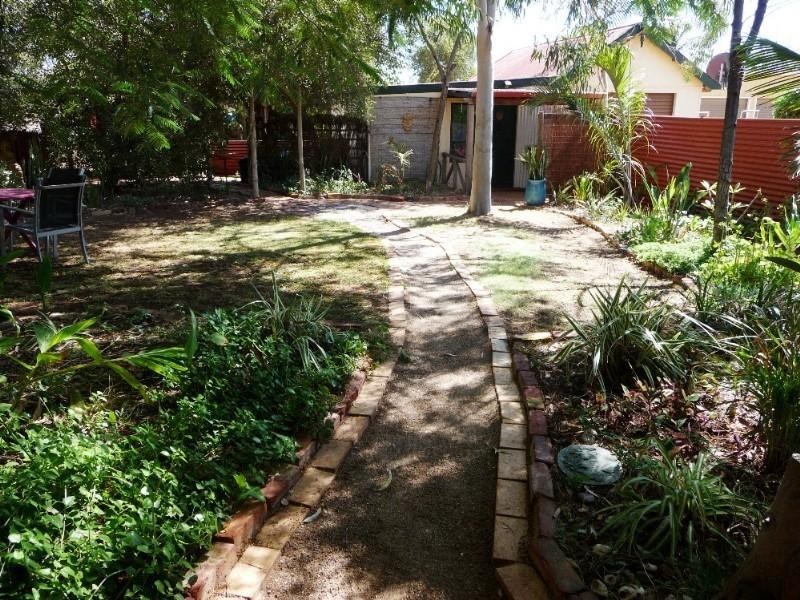 263 Fifth Street, Wonthella WA 6530