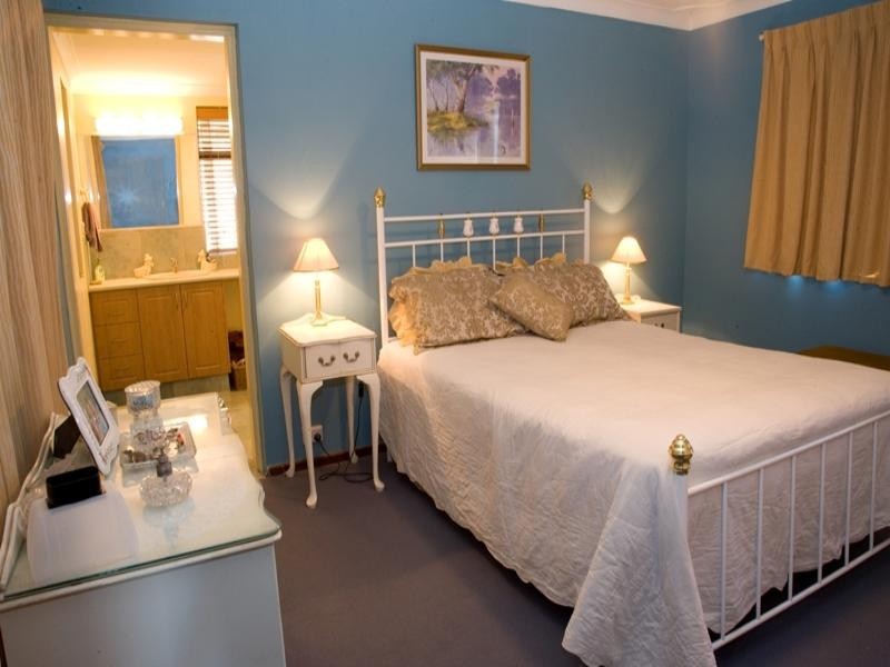 214 Giles Road, Moonyoonooka WA 6532