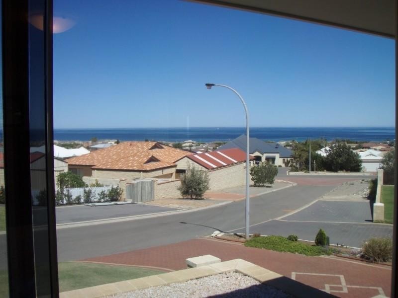 5 Toba Nook, Wandina WA 6530