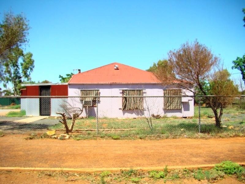 35 & 36 Watson Street, Mount Magnet WA 6638