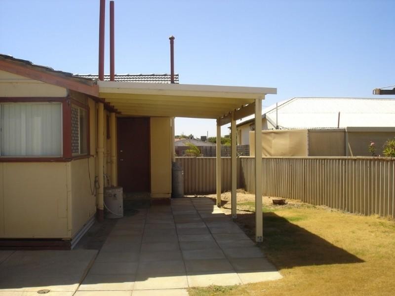 161 Fraser Street, Beachlands WA 6530