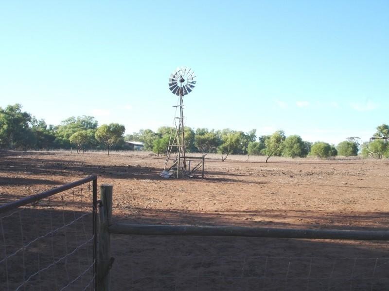 34 Isseka Rd East, Isseka WA 6535