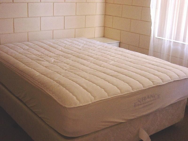 4,8/49 urch Road, Geraldton WA 6530