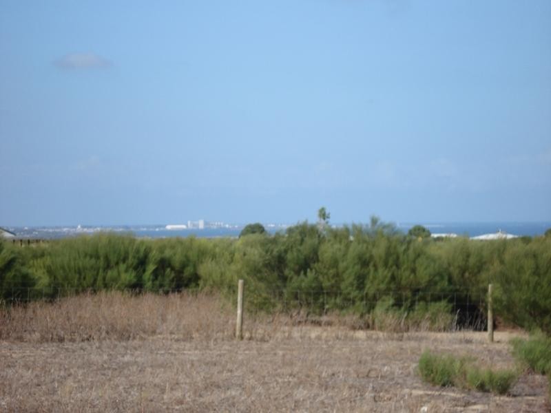 182 Wittenoom Circle, White Peak WA 6532