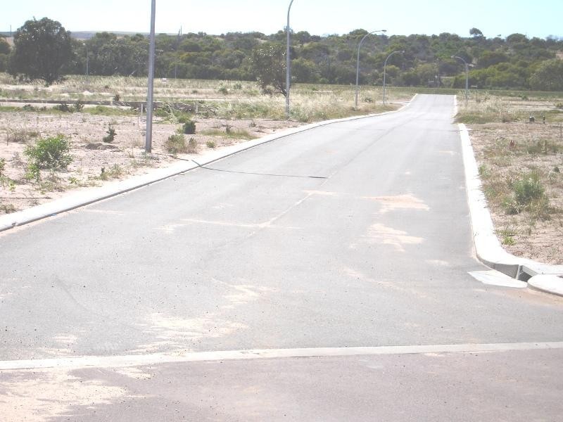 15 Periwinkle Street, Drummond Cove WA 6532