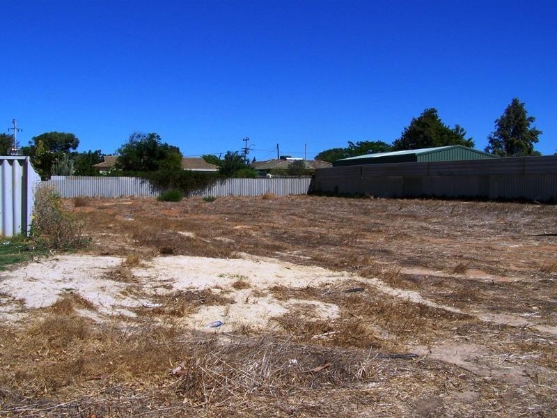 12 Woodman Street, Utakarra WA 6530