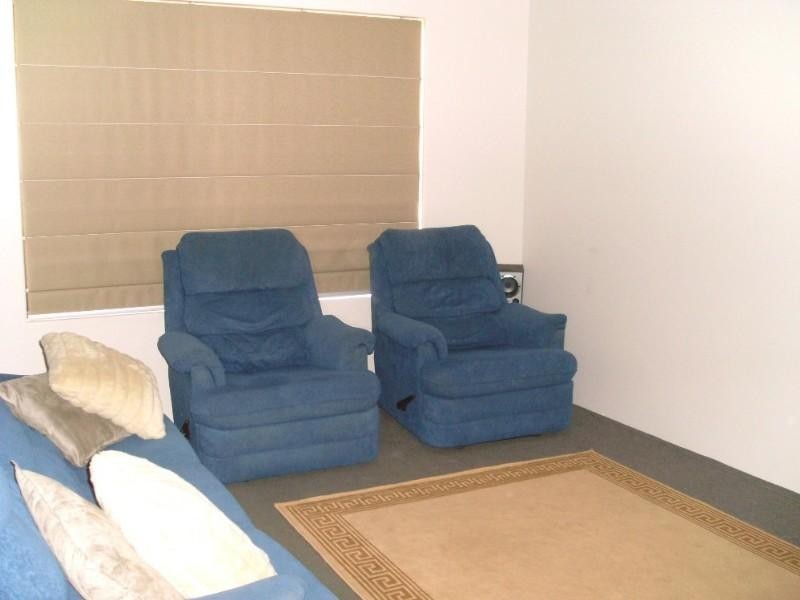 16 Dove Place, Wandina WA 6530