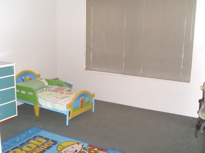 16 Dove Place, Wandina WA 6530