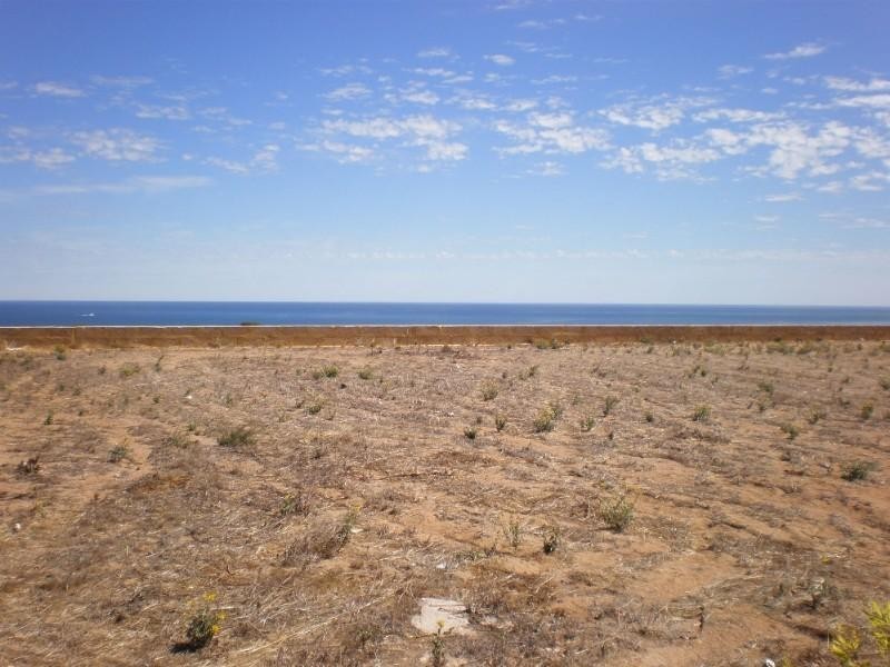 25 Flavio Crescent, Wandina WA 6530