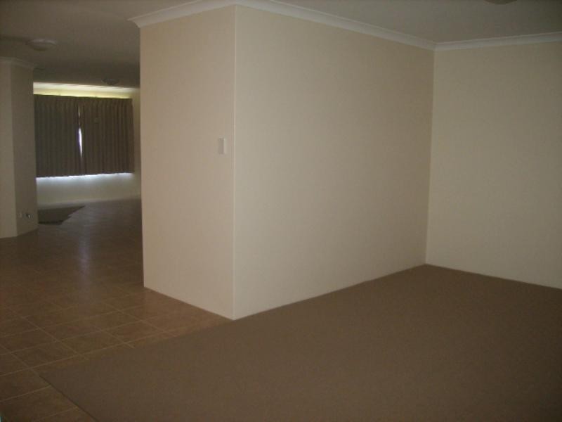 4 Whitworth Drive, Sunset Beach WA 6530