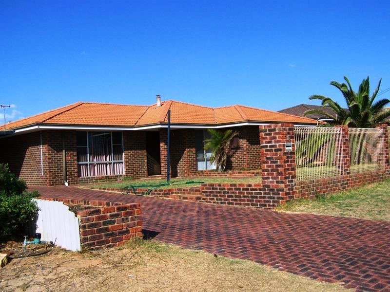 28 Hakea Street, Tarcoola Beach WA 6530