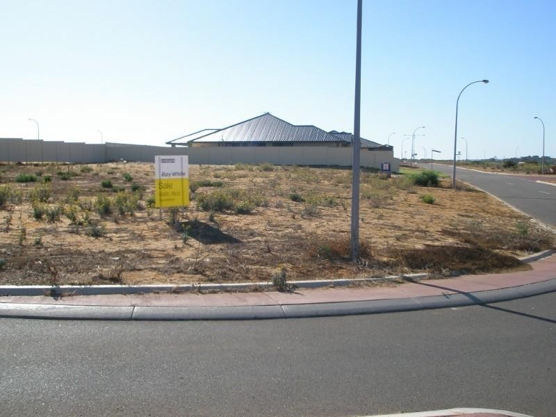 50 Moorings Loop, Sunset Beach WA 6530