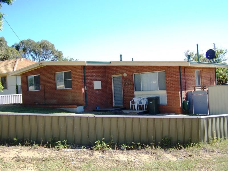 20 Abelia Street, Rangeway WA 6530