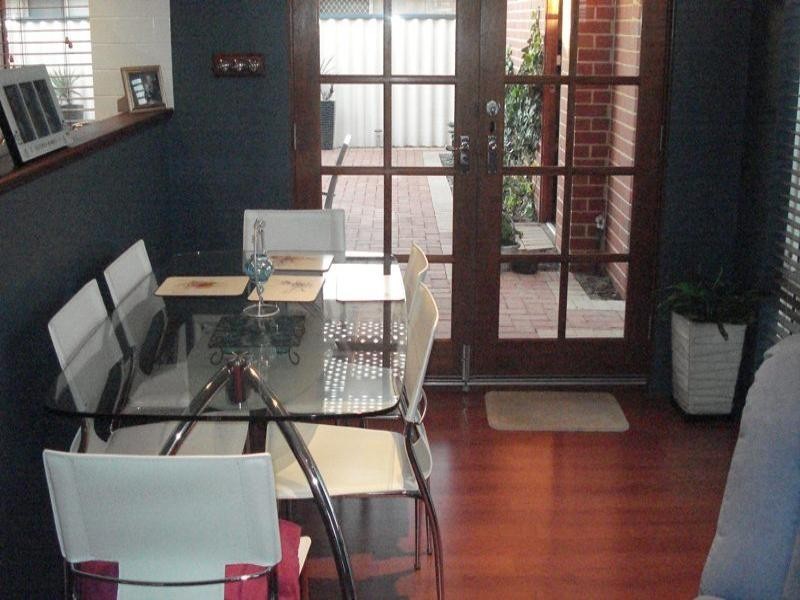 26 Broadbank Lane, Beachlands WA 6530