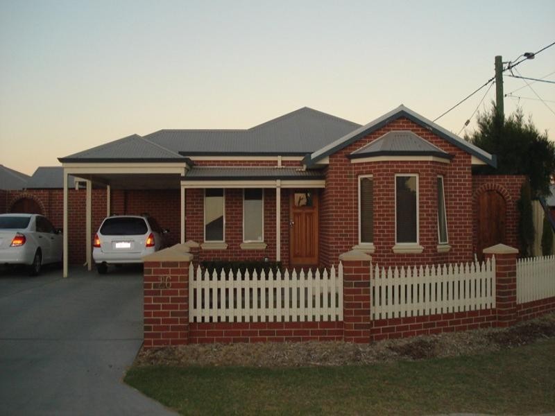 26 Broadbank Lane, Beachlands WA 6530