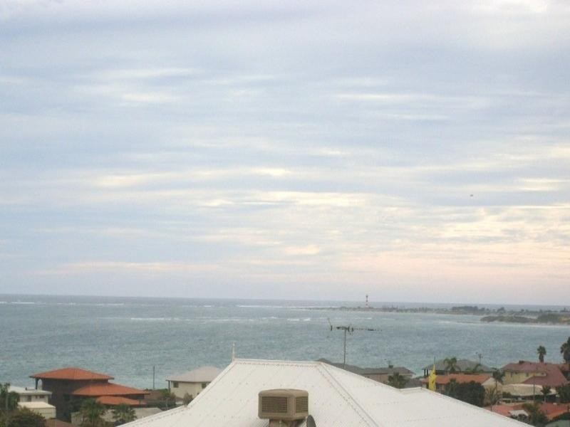 18 Barrett Drive, Wandina WA 6530