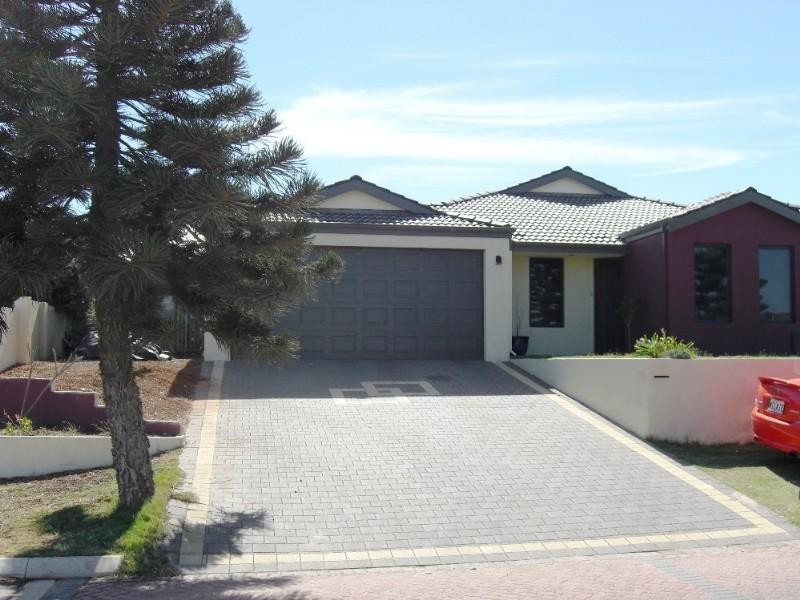 3 Columbus Boulevard, Geraldton WA 6530