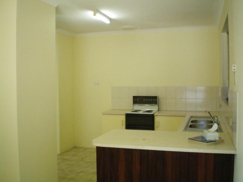 1/230 Willcock Drive, Geraldton WA 6530