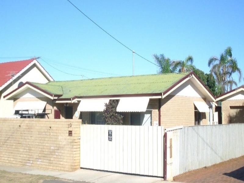 110 Francis Street, Beachlands WA 6530