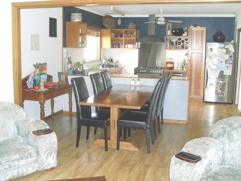 110 Francis Street, Beachlands WA 6530