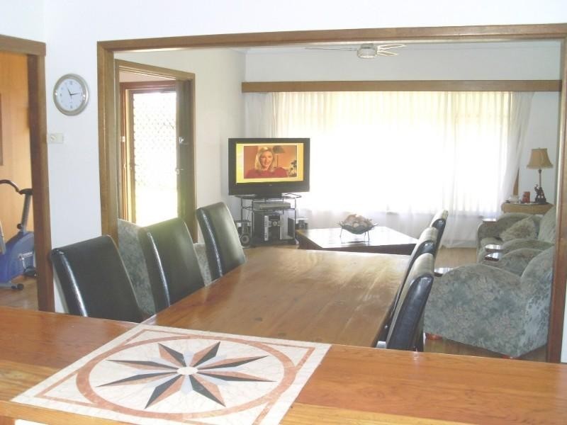 110 Francis Street, Beachlands WA 6530