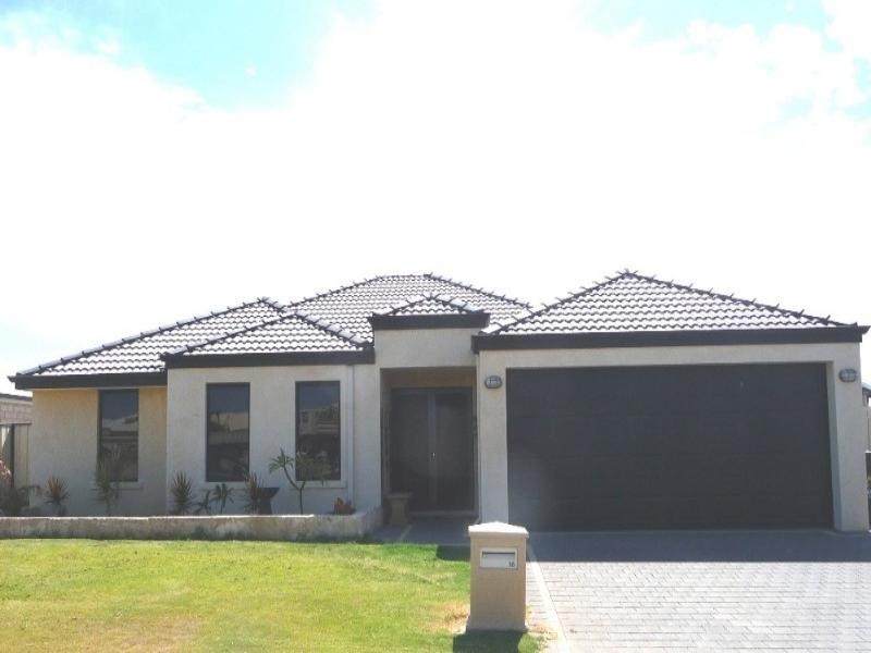 16 Dove Place, Wandina WA 6530