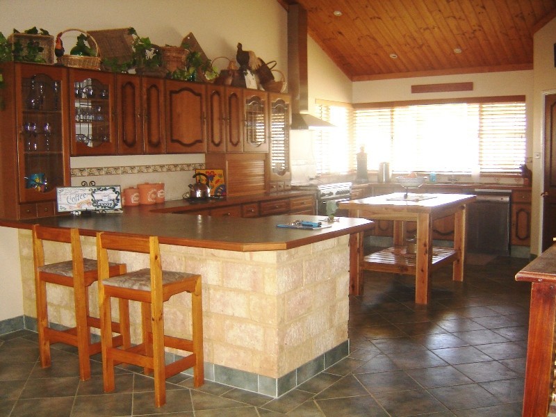 19 Tersonia Way, Strathalbyn WA 6530