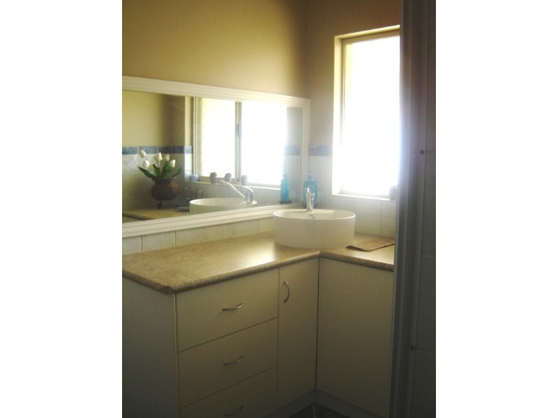 19 Tersonia Way, Strathalbyn WA 6530