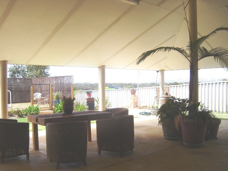 19 Tersonia Way, Strathalbyn WA 6530