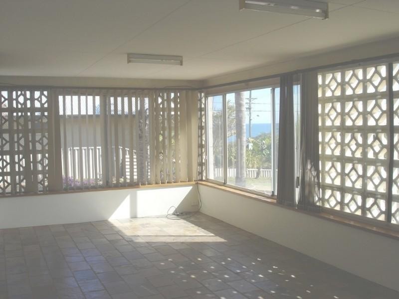 14 Dean Street, Geraldton WA 6530