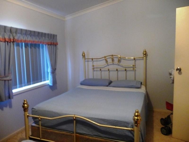 101 Hall Road, Waggrakine WA 6530