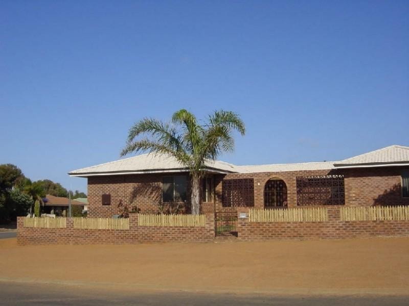 3 Duclas Place, Sunset Beach WA 6530