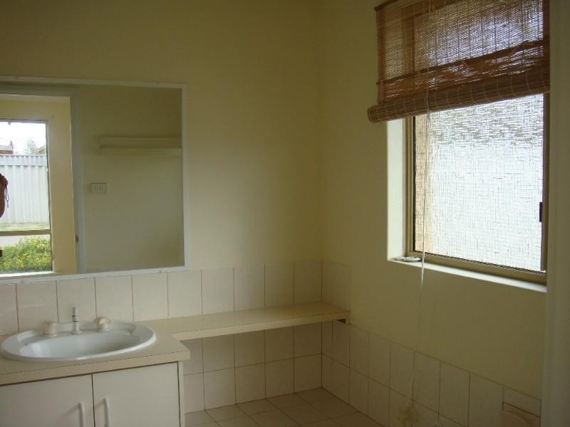 7/9 Holland Street, Geraldton WA 6530