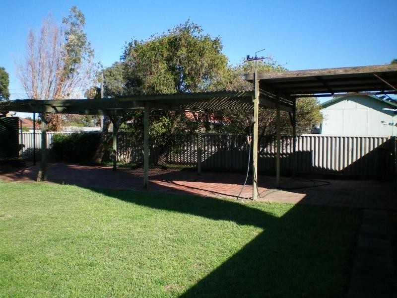 217 Fourth Street, Geraldton WA 6530