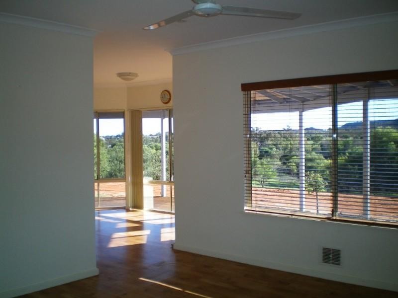 14 Carnalea Road, Geraldton WA 6530