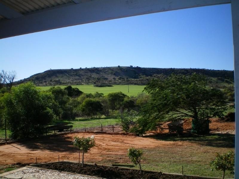 14 Carnalea Road, Geraldton WA 6530