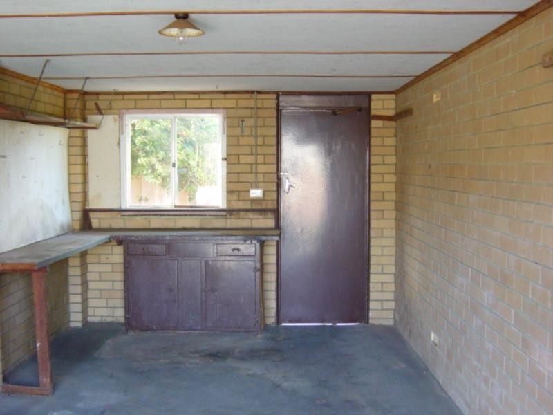 15 Maidstone Street, Geraldton WA 6530