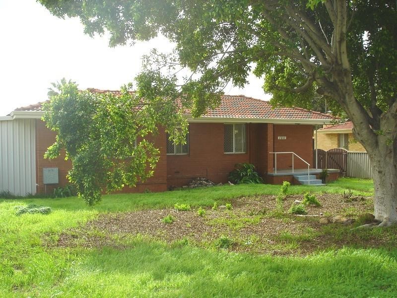 106 Kenny Crescent, Rangeway WA 6530