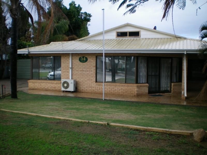 54 Green Street, Geraldton WA 6530