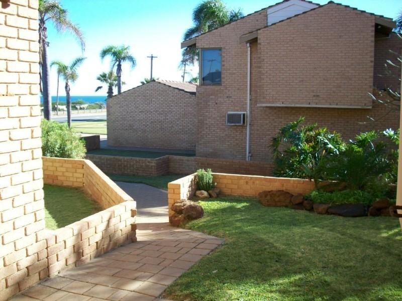2/198 Chapman Road, Geraldton WA 6530