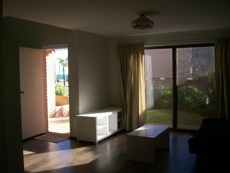 2/198 Chapman Road, Geraldton WA 6530