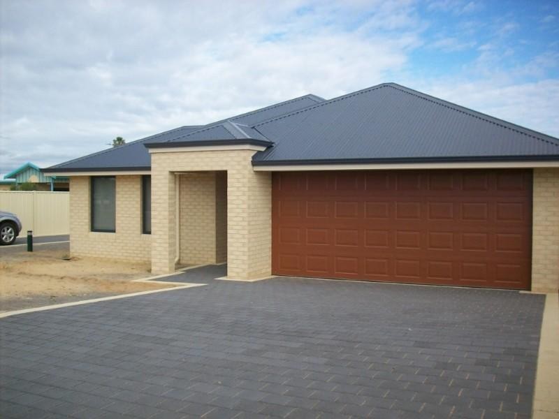 1/250 Place Road, Geraldton WA 6530