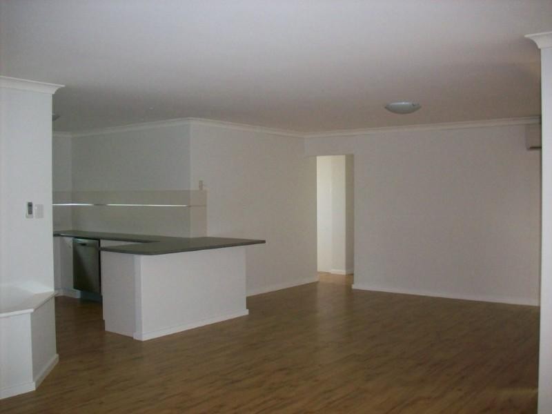 1/250 Place Road, Geraldton WA 6530