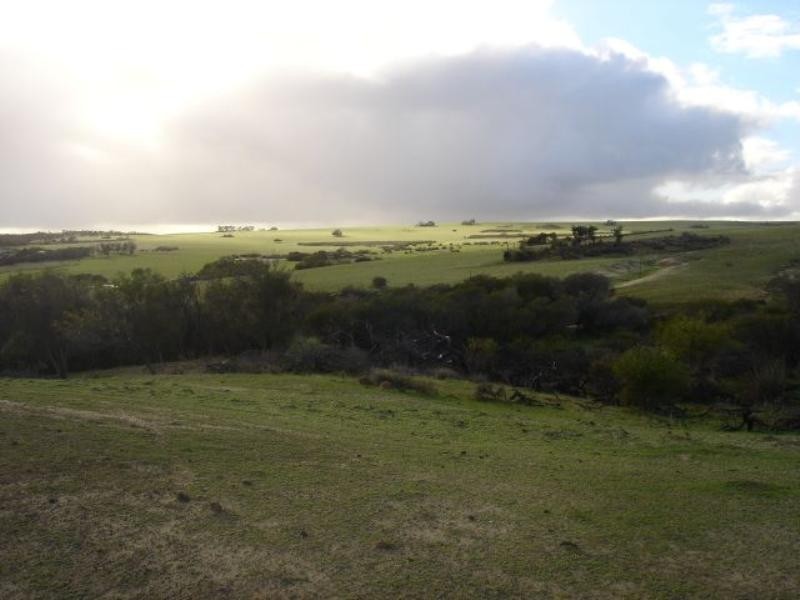 2 Ahern Road, Nabawa WA 6532